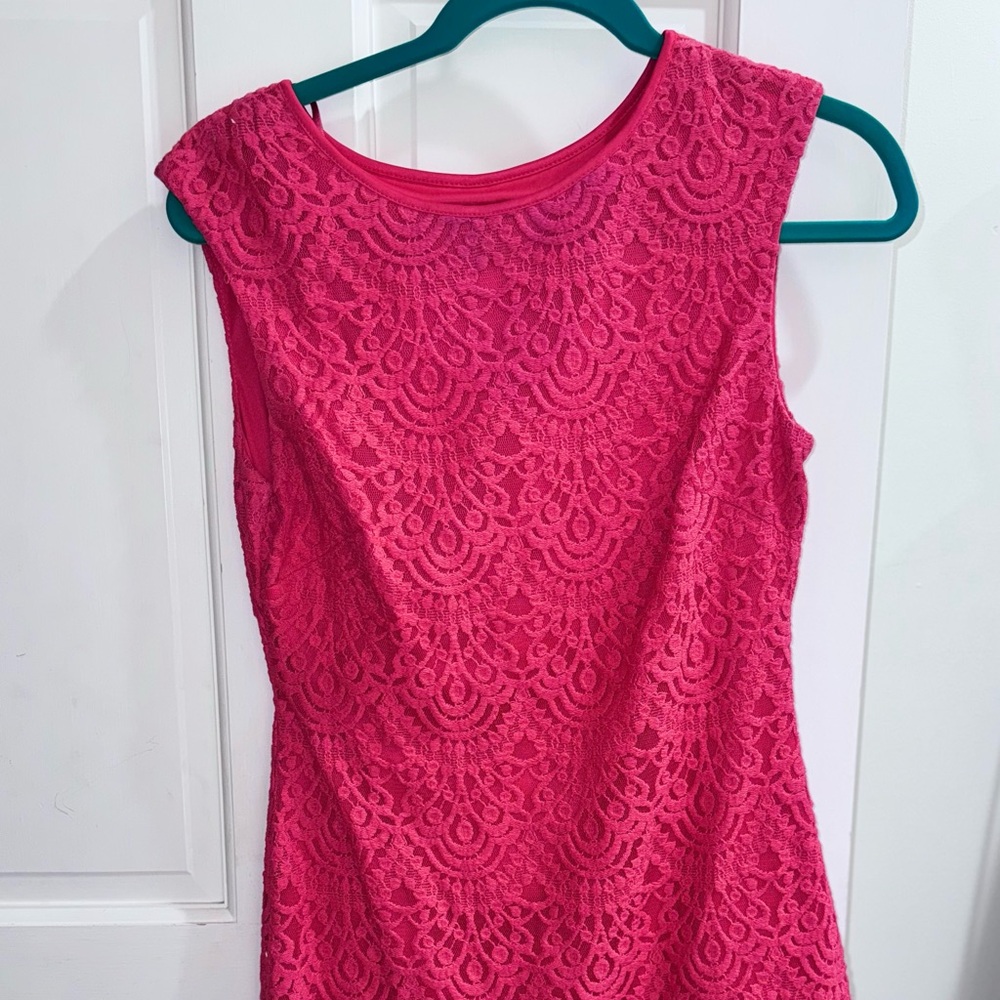Jessica Howard Vibrant Coral Lace Mini Dress